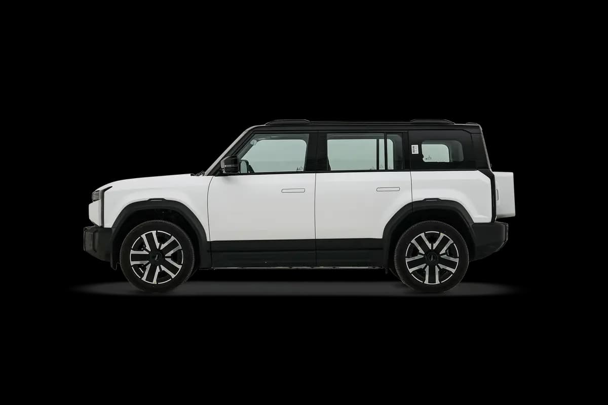 iCAR 03