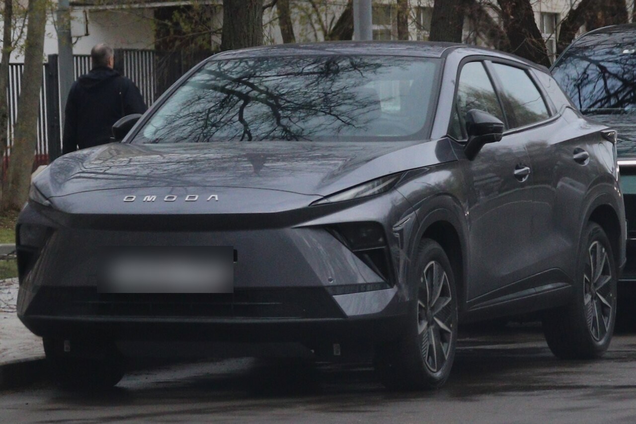 Omoda C5 против Chery Tiggo 4 Pro: разная цена