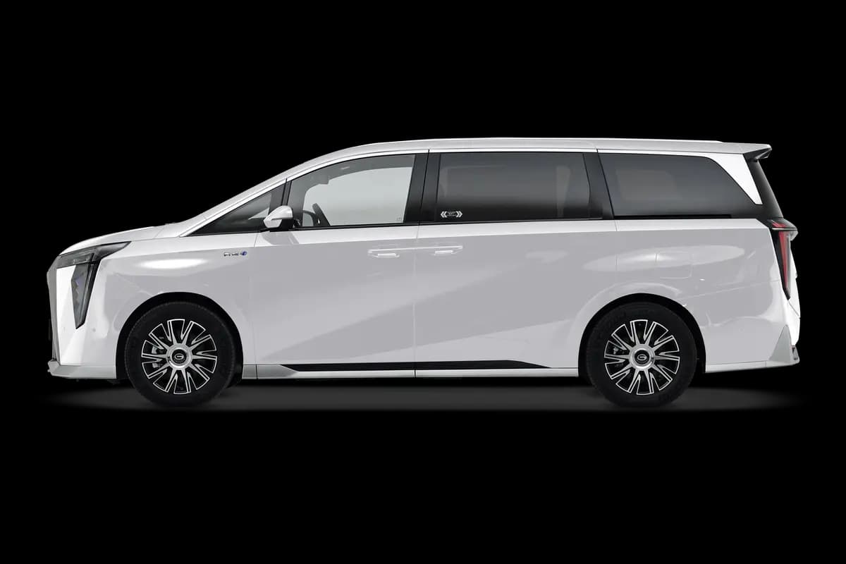 E9 PHEV